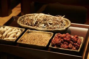 漢方をまずいと感じる方が飲みやすくする方法は？