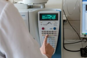 40代の内臓脂肪が健康診断で指摘された場合の対策は？